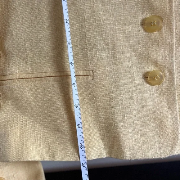 Harve Benard soft yellow 100% linen blazer - Picture 7 of 7